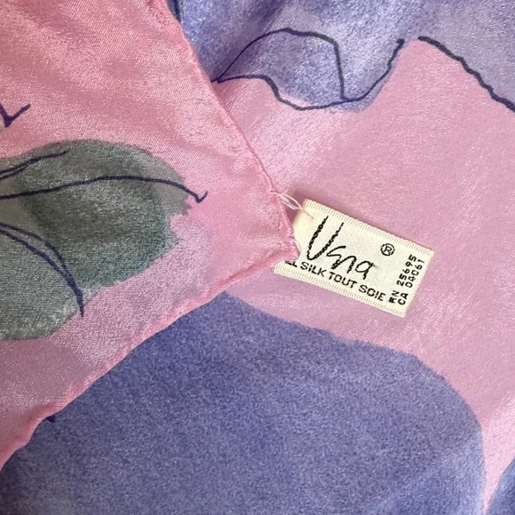 Vintage Japanese floral silk scarf - Picture 3 of 5